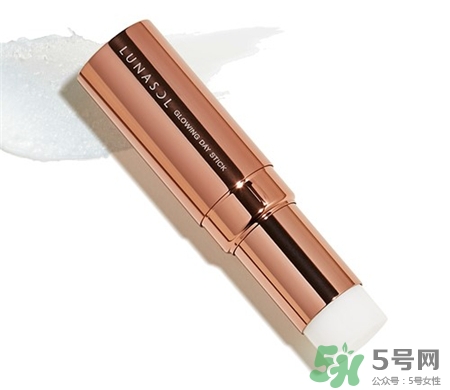 lunaso日月晶采高光棒怎么样?lunaso高光棒试色